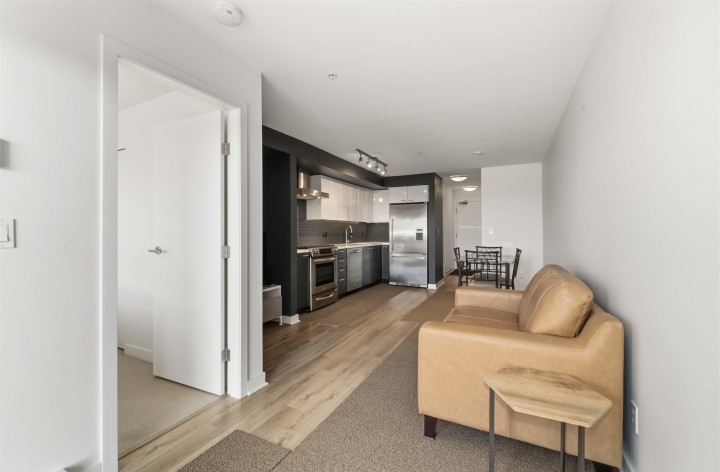Photo 3 at 305 - 2888 E 2nd Avenue, Renfrew VE, Vancouver East