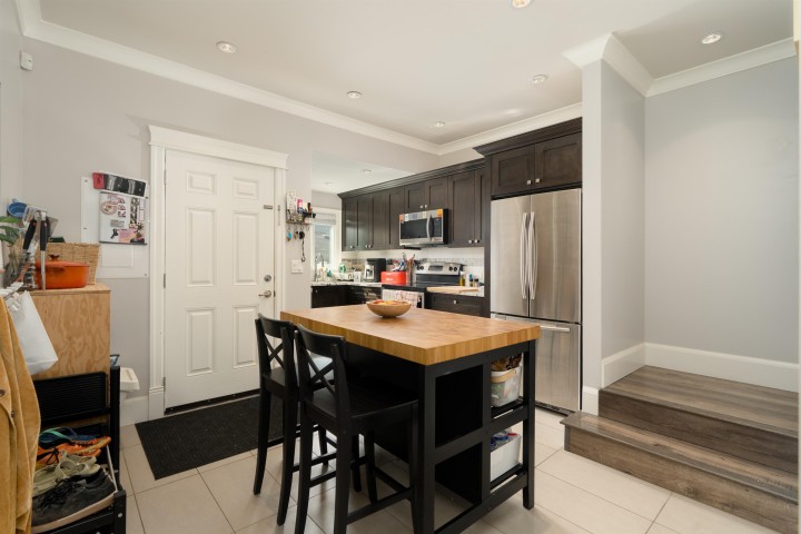 Photo 12 at 518 E 11th Avenue, Mount Pleasant VE, Vancouver East