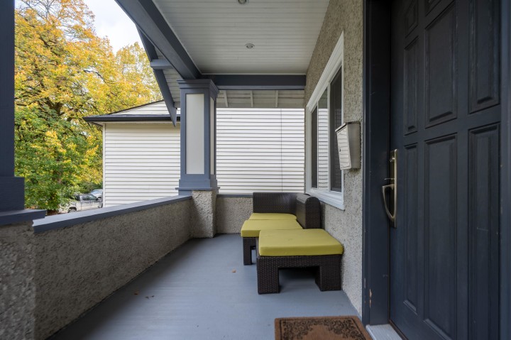 Photo 3 at 518 E 11th Avenue, Mount Pleasant VE, Vancouver East