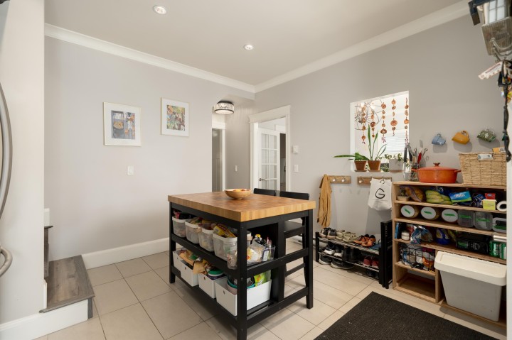 Photo 10 at 518 E 11th Avenue, Mount Pleasant VE, Vancouver East