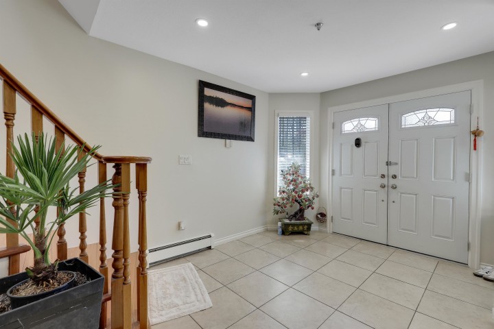Photo 3 at 1457 E 18th Avenue, Knight, Vancouver East