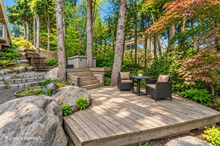 Photo 7 at 1560 Chippendale Court, Canterbury WV, West Vancouver