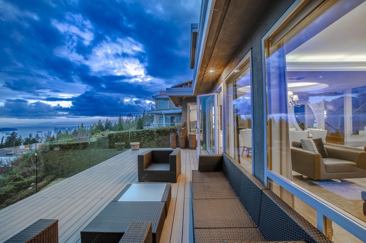 Photo 9 at 1560 Chippendale Court, Canterbury WV, West Vancouver