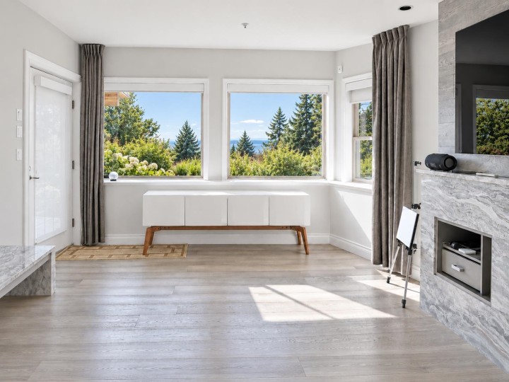 Photo 31 at 1560 Chippendale Court, Canterbury WV, West Vancouver