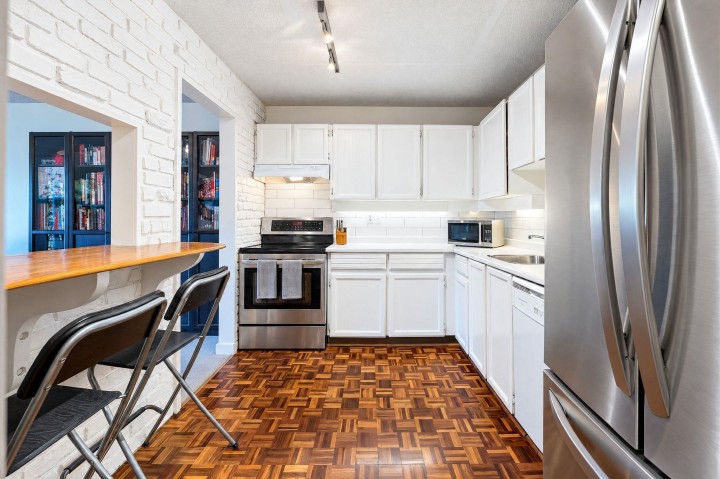 Photo 9 at 312 - 2320 Trinity Street, Hastings, Vancouver East