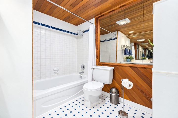 Photo 19 at 312 - 2320 Trinity Street, Hastings, Vancouver East