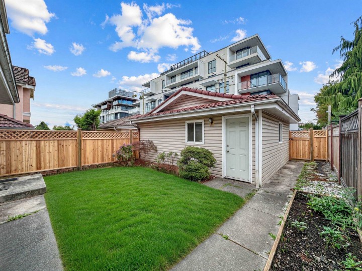 Photo 16 at 8377 Shaughnessy Street, Marpole, Vancouver West