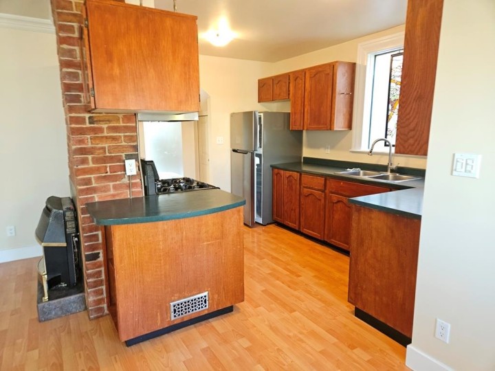 Photo 10 at 2155 Graveley Street, Grandview Woodland, Vancouver East