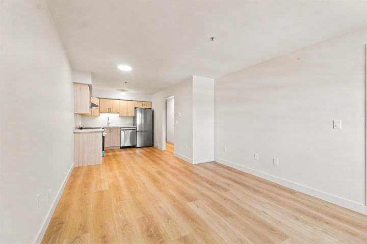 Photo 20 at 301 - 2928 Commercial Drive, Grandview Woodland, Vancouver East