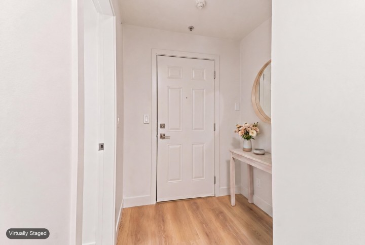Photo 14 at 301 - 2928 Commercial Drive, Grandview Woodland, Vancouver East