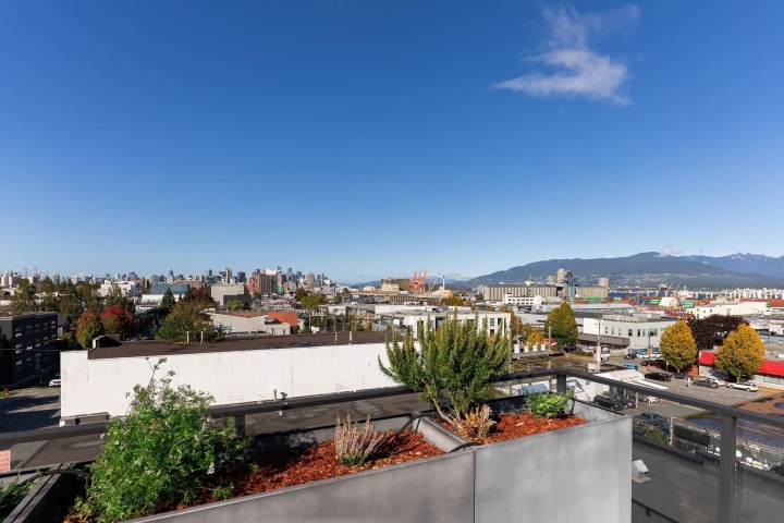 Photo 25 at 309 - 1647 E Pender Street, Hastings, Vancouver East