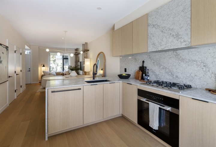 Photo 11 at 160 - 5399 Oak Street, Shaughnessy, Vancouver West