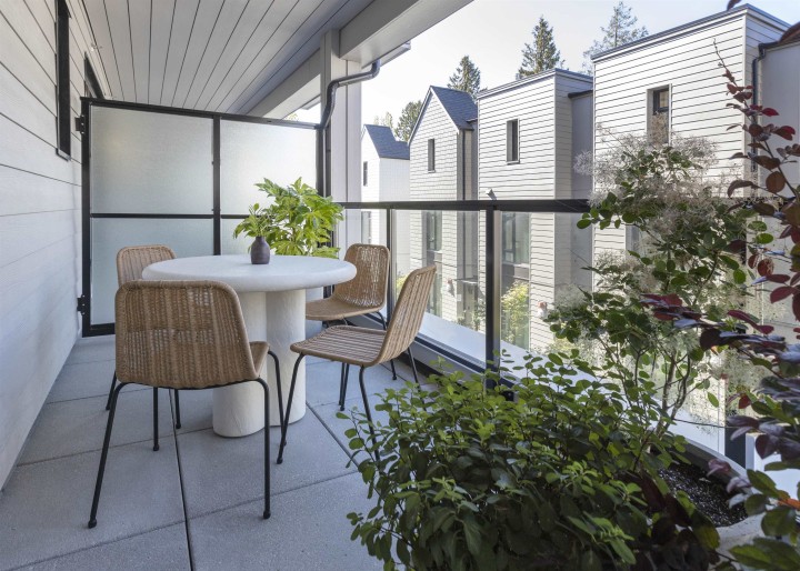 Photo 10 at 1002 W 37th Avenue, Shaughnessy, Vancouver West