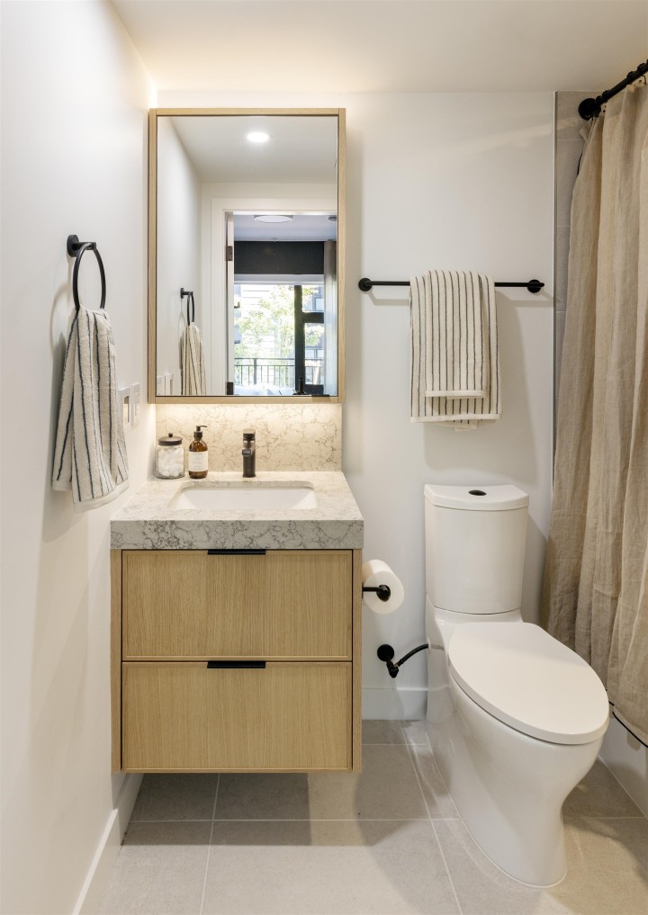 Photo 15 at 1002 W 37th Avenue, Shaughnessy, Vancouver West