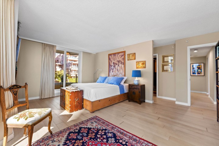 Photo 23 at 103 - 2280 Bellevue Avenue, Dundarave, West Vancouver