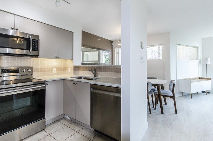 Photo 9 at 606 - 1277 Nelson Street, West End VW, Vancouver West
