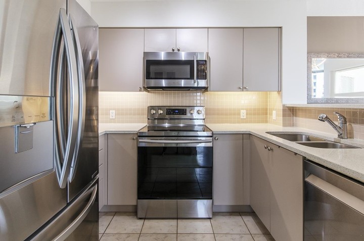 Photo 10 at 606 - 1277 Nelson Street, West End VW, Vancouver West