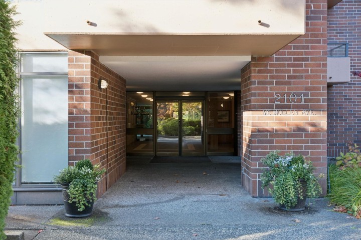 Photo 15 at 111 - 2101 Mcmullen Avenue, Quilchena, Vancouver West