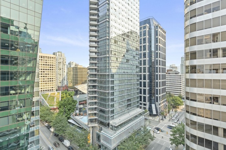 Photo 20 at 1506 - 1060 Alberni Street, West End VW, Vancouver West