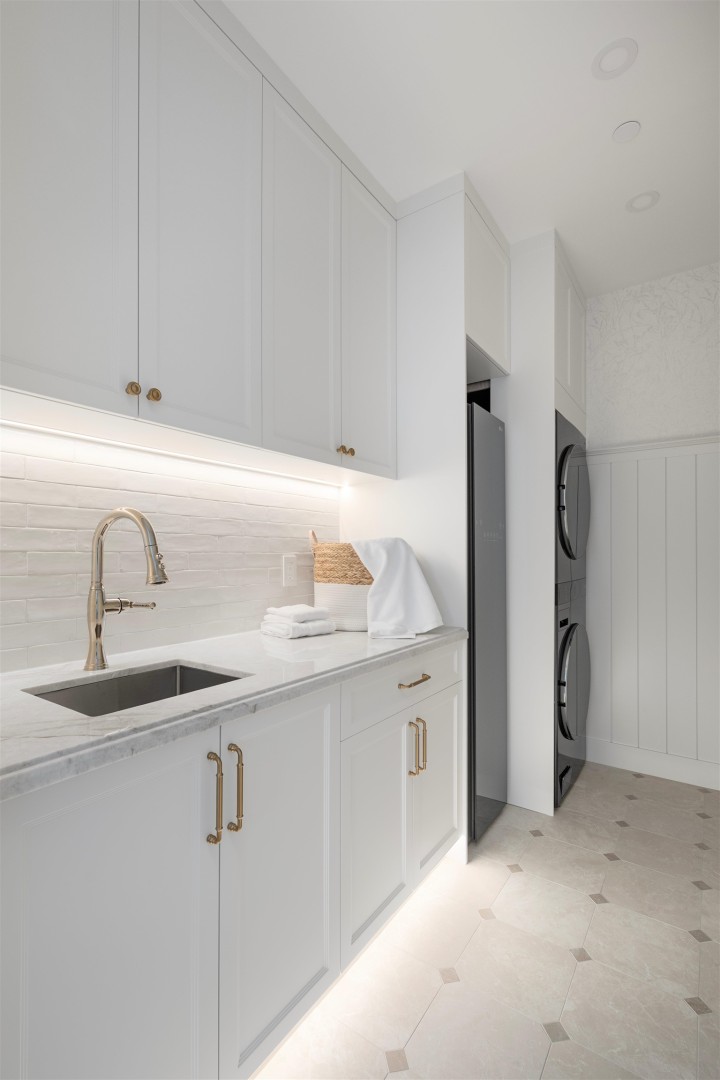 Photo 25 at 2 - 127 W 17th Avenue, Cambie, Vancouver West