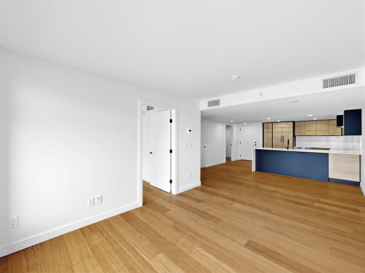 Photo 24 at 202 - 6485 Manitoba Street, Oakridge VW, Vancouver West