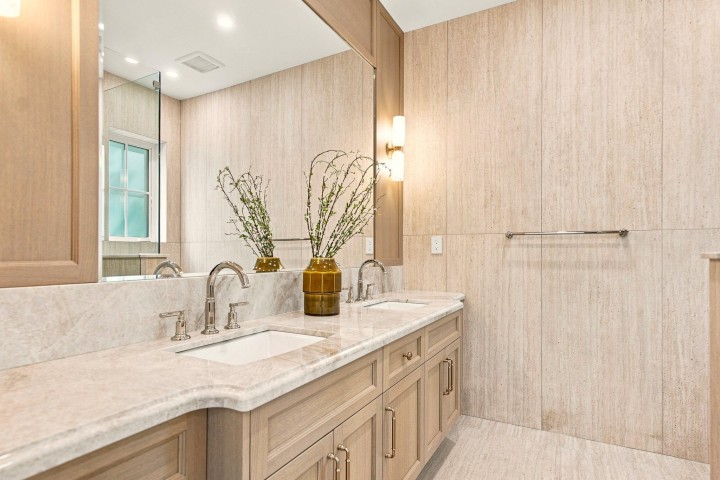 Photo 23 at 1 - 127 W 17th Avenue, Cambie, Vancouver West
