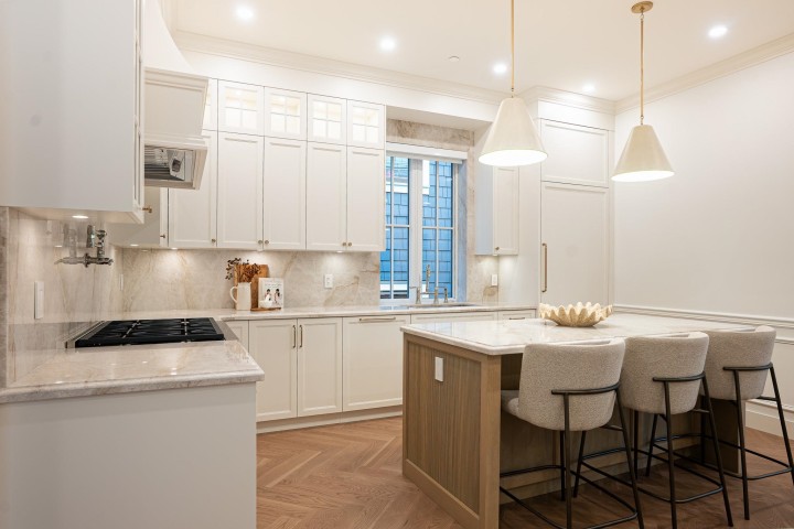 Photo 11 at 1 - 127 W 17th Avenue, Cambie, Vancouver West
