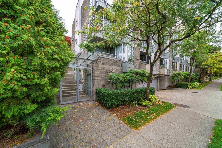 Photo 33 at 9 - 1250 W 6th Avenue, Fairview VW, Vancouver West