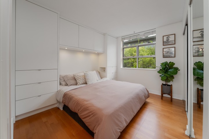 Photo 14 at 9 - 1250 W 6th Avenue, Fairview VW, Vancouver West
