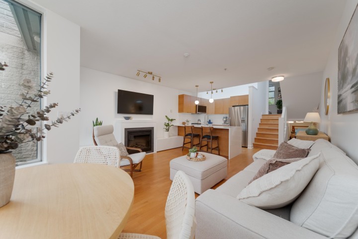 Photo 11 at 9 - 1250 W 6th Avenue, Fairview VW, Vancouver West