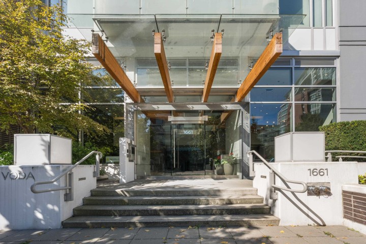 Photo 30 at 1408 - 1661 Quebec Street, Mount Pleasant VE, Vancouver East