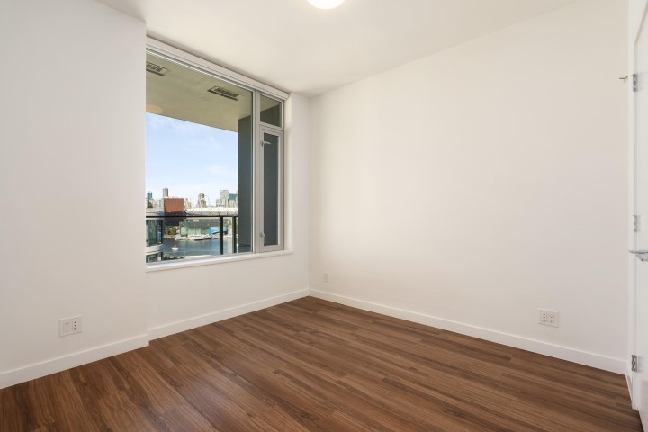 Photo 11 at 1408 - 1661 Quebec Street, Mount Pleasant VE, Vancouver East