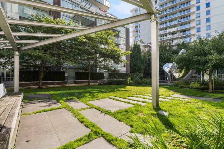 Photo 35 at 1408 - 1661 Quebec Street, Mount Pleasant VE, Vancouver East