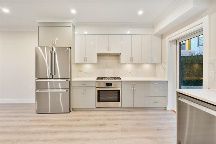 Photo 9 at 8303 French Street, Marpole, Vancouver West