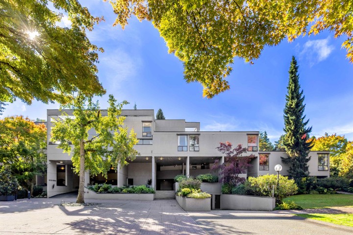 Photo 2 at 512 - 4900 Cartier Street, Shaughnessy, Vancouver West