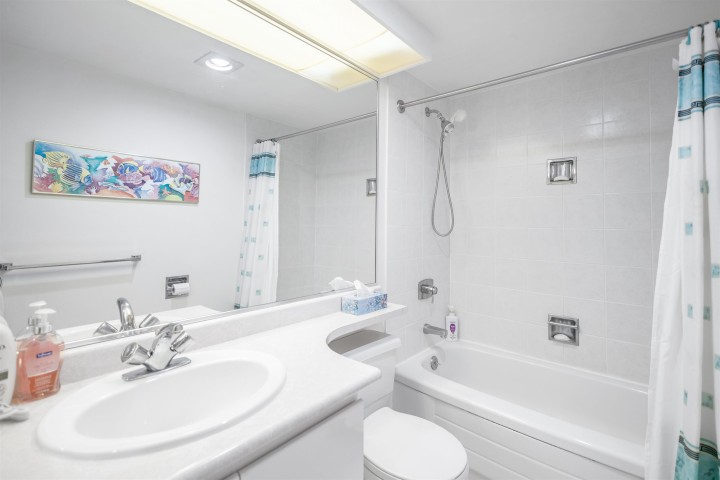 Photo 9 at 512 - 4900 Cartier Street, Shaughnessy, Vancouver West