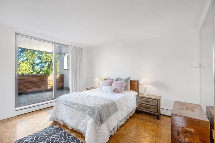 Photo 4 at 512 - 4900 Cartier Street, Shaughnessy, Vancouver West