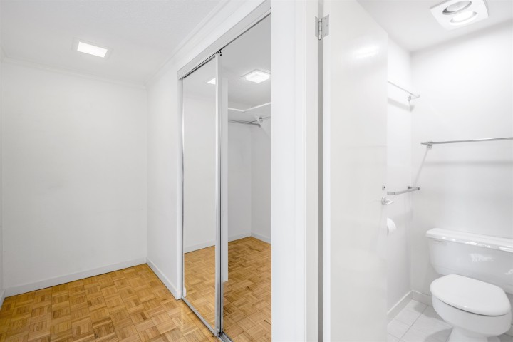 Photo 8 at 512 - 4900 Cartier Street, Shaughnessy, Vancouver West