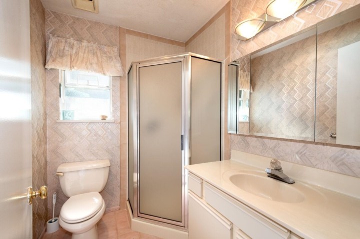 Photo 13 at 25 Tidewater Way, Lions Bay, West Vancouver