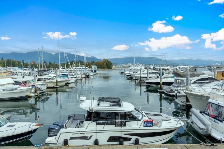 Photo 2 at 1506 - 1238 Melville Street, Coal Harbour, Vancouver West