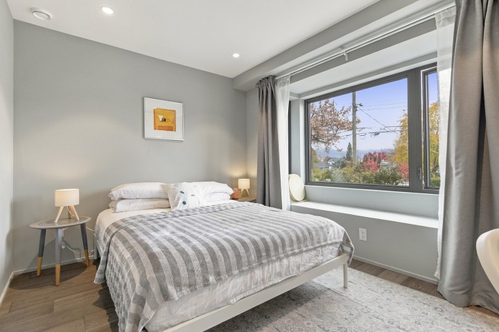 Photo 23 at 2505 Adanac Street, Renfrew VE, Vancouver East