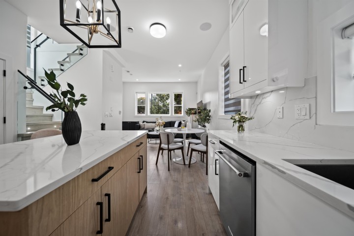 Photo 10 at 1131 E 23rd Avenue, Knight, Vancouver East
