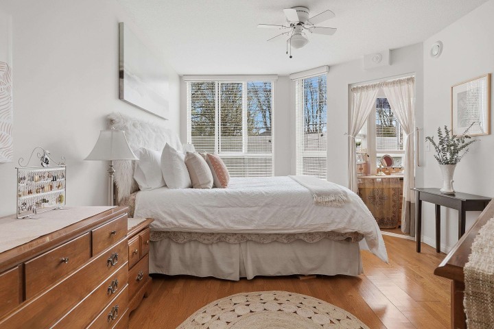 Photo 23 at 123 - 3440 W Broadway, Kitsilano, Vancouver West