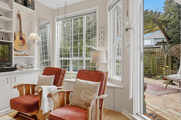 Photo 11 at 123 - 3440 W Broadway, Kitsilano, Vancouver West