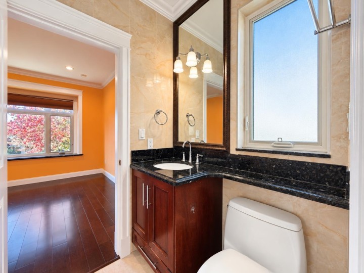Photo 26 at 6830 Vivian Street, Killarney VE, Vancouver East