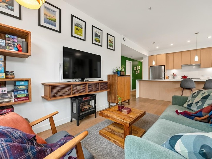 Photo 14 at 104 - 108 E 35th Avenue, Main, Vancouver East