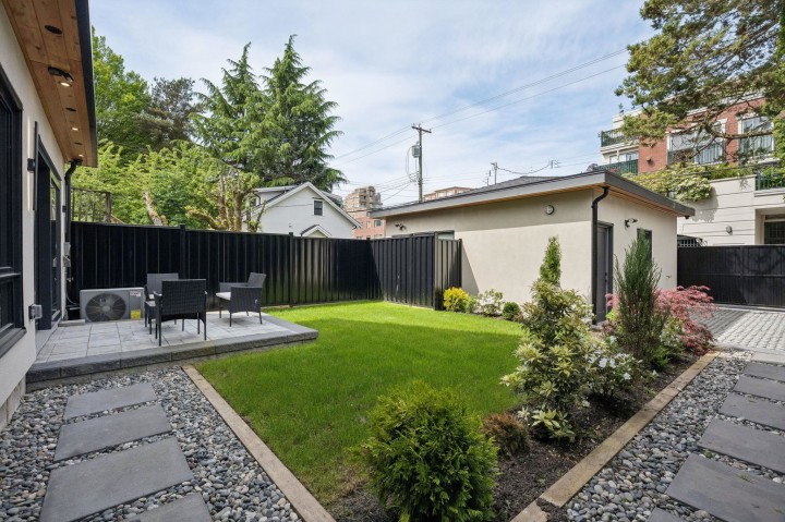 Photo 30 at 2 - 4549 W 11th Avenue, Point Grey, Vancouver West