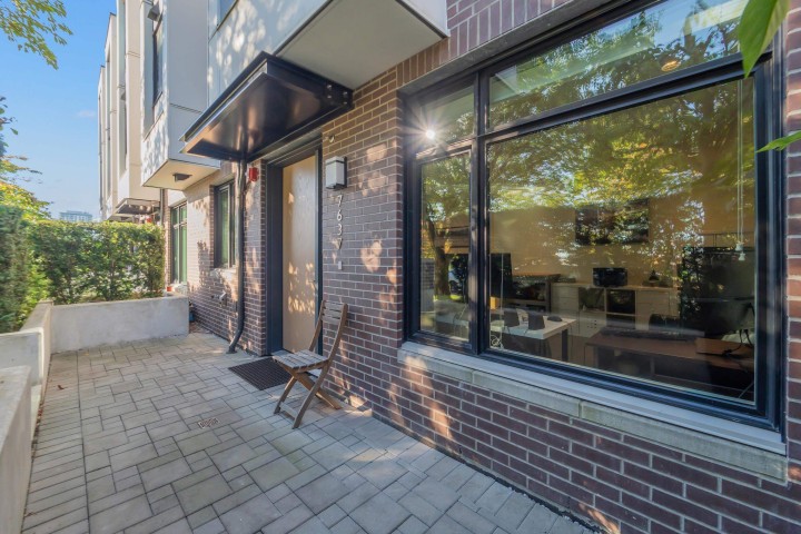 Photo 5 at 7637 Yukon Street, Marpole, Vancouver West