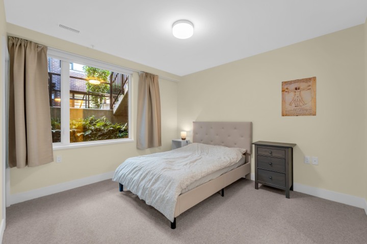 Photo 25 at 7637 Yukon Street, Marpole, Vancouver West