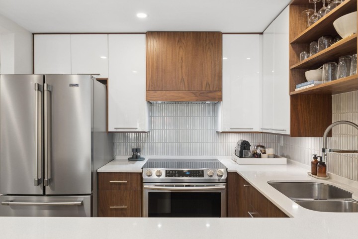 Photo 10 at 304 - 1477 Fountain Way, False Creek, Vancouver West